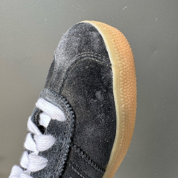 Adidas Originals NIB Gazelle Adv Black Suede Sneakers - Picture 13 of 13